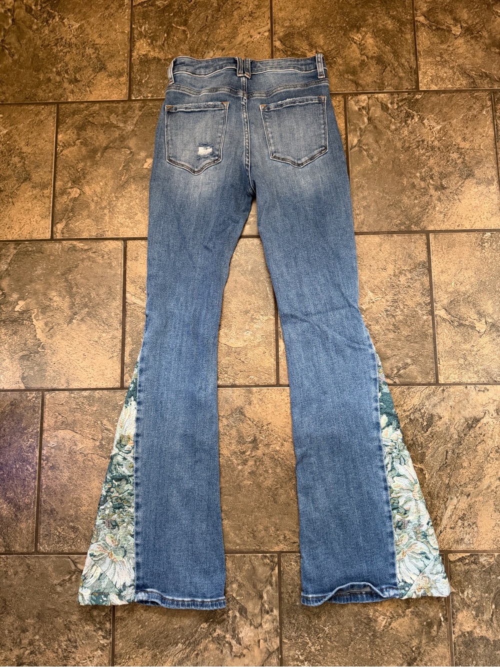 Blue Floral-Panel Flare Jeans for Women - Picture 2 of 8